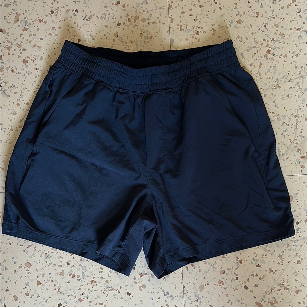 pacemaker 5 inch lululemon shorts